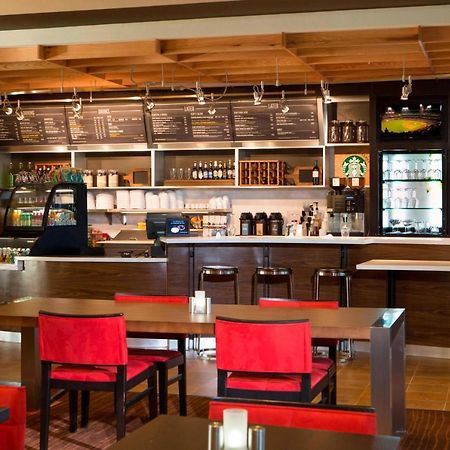 Courtyard By Marriott Dallas Midlothian At Midlothian Conference Center Buitenkant foto