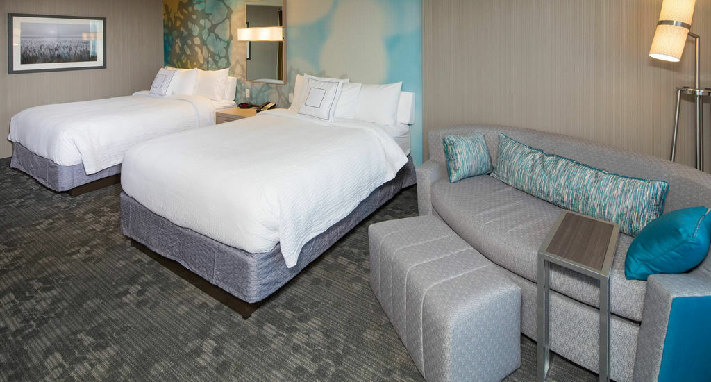 Courtyard By Marriott Dallas Midlothian At Midlothian Conference Center Buitenkant foto